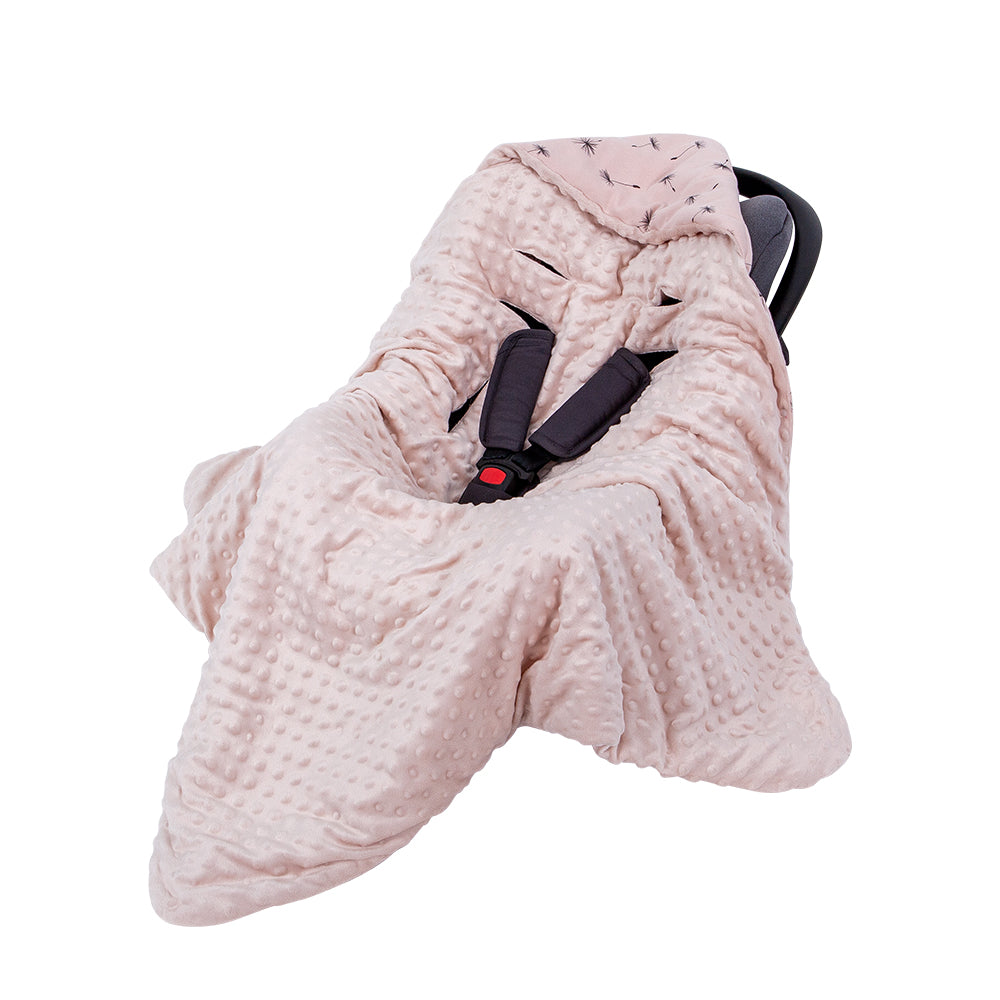 nid d'ange bebe souffle de pissenlit installé ouvert sur cosy