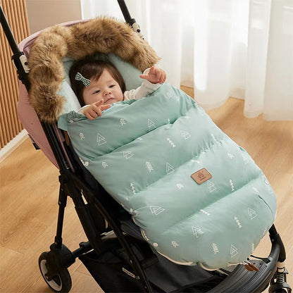 chanceliere bebe installé sur poussette