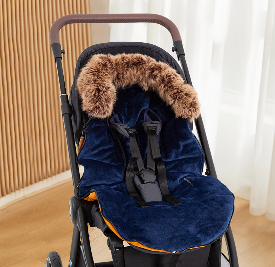chanceliere chaude et rassurante utilisable comme coussin de poussette