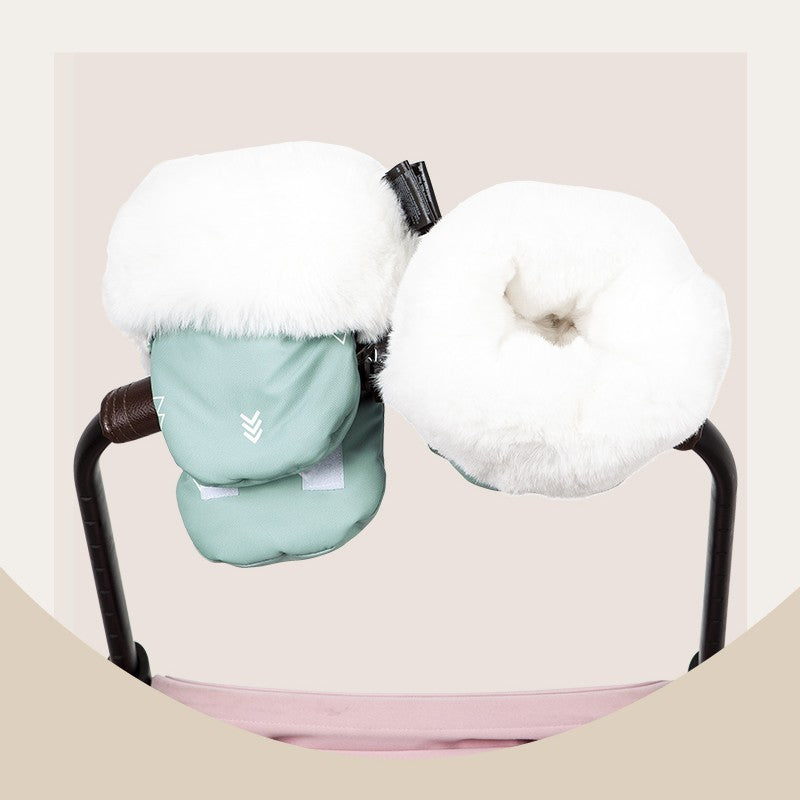 moufle poussette chaude et réconfortante pratique et fixable au guidon