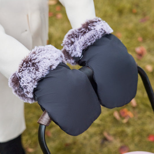 moufle poussette chaude et réconfortante