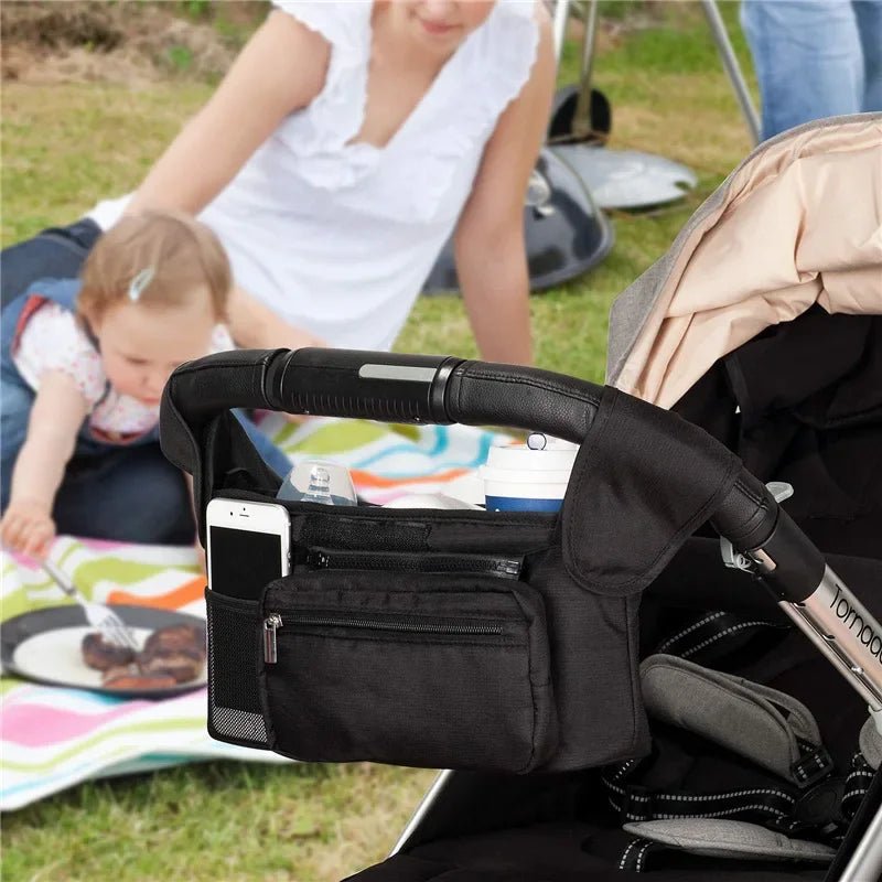 organisateur de poussette noir attaché sur poussette