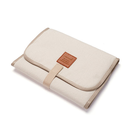 tapis à langer imperméable nomade couleur beige