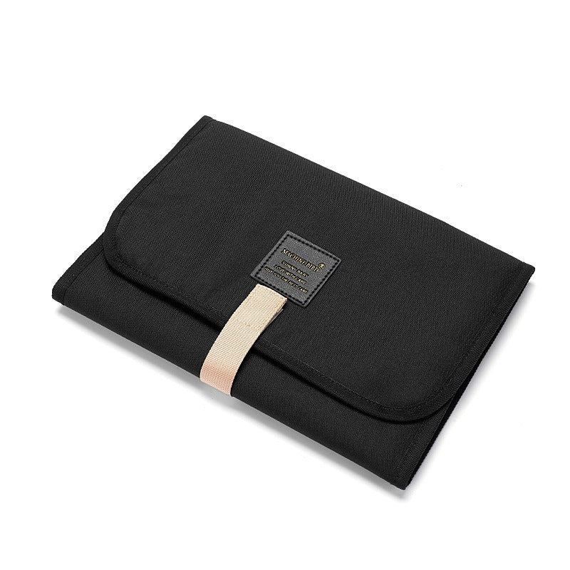 tapis à langer imperméable nomade couleur noir